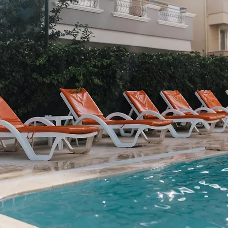 Lejlighedshotel Avisos And *